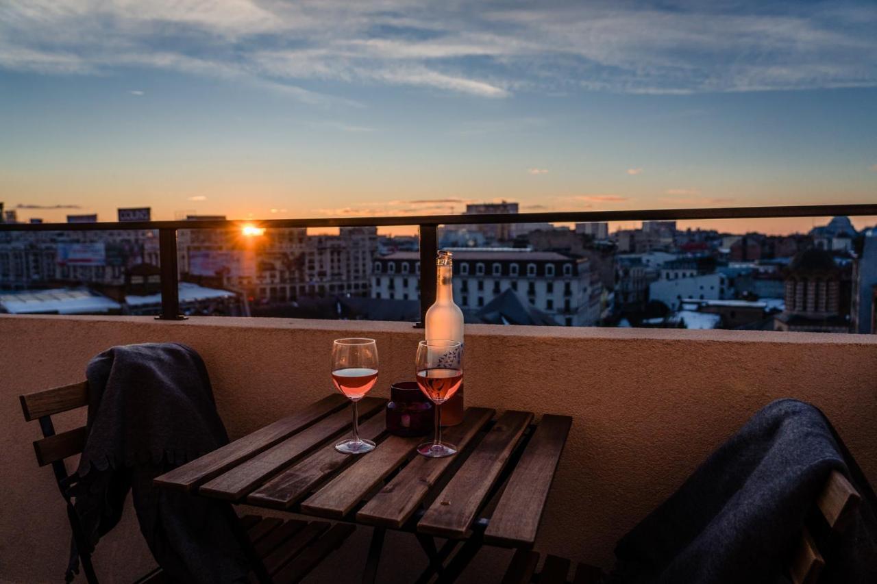 Appartamento Amazing Terrace With View Of Old Town Bucarest
